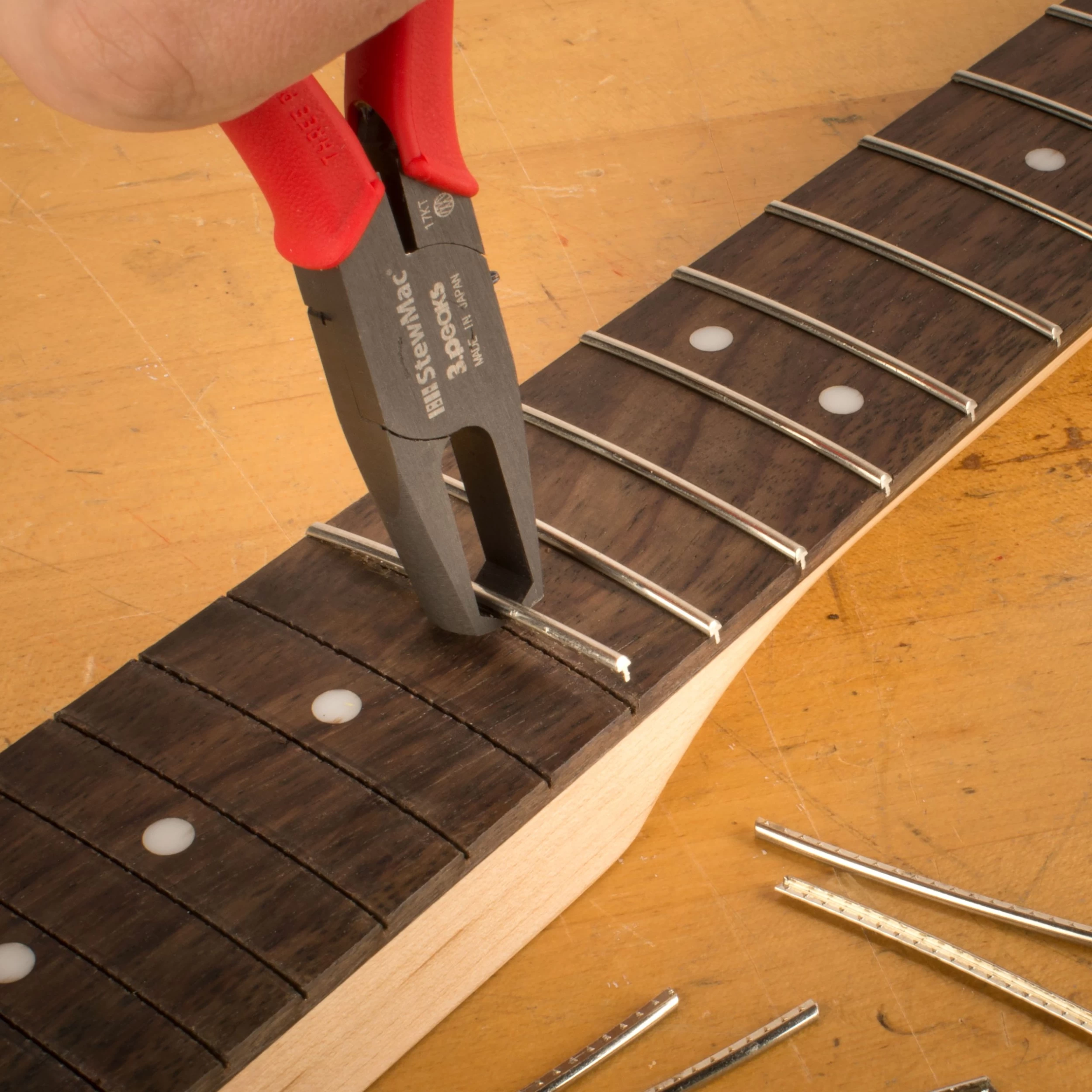 StewMac Precision Fret Puller - StewMac - Image 3